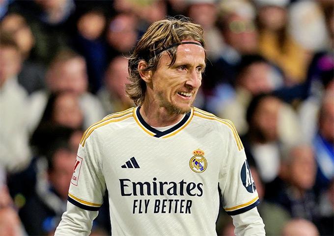 Real Madrid sets his gaze in Vitinha this summer, determined to crown him as the heir of Modrić and the future beat of his midfield.
