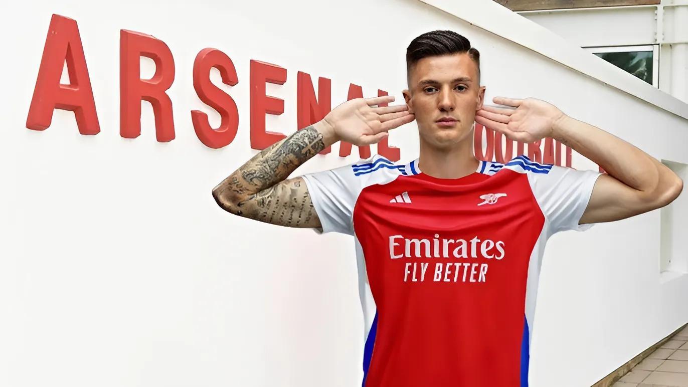🚨 ARSENAL SIGNED ✅Arsenal finally hijacked Chelsea transfer deal as Star signed 6-years contract, The player will arrive TODAY for Medical – congratulations Arsenal fans BEST TRANSFER WINDOW EVER 🔥🔥