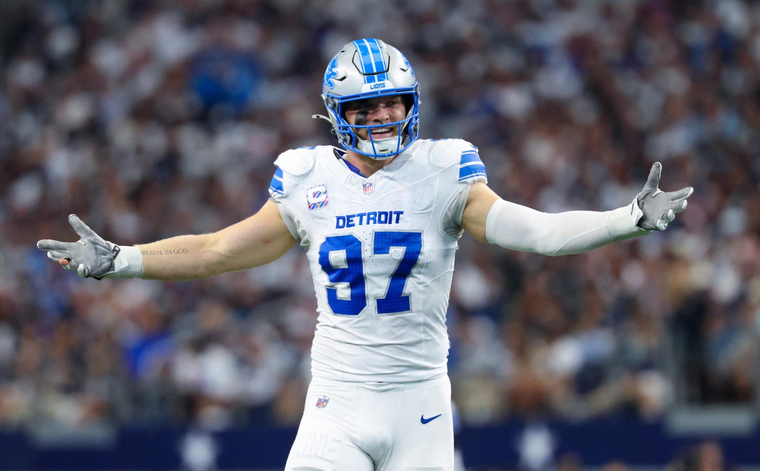 In the pouring rain, an abandoned baby was found on the street by Detroit Lions forward Aidan Hutchinson. Aidan Hutchinson’s next move saved the child’s life and touched the hearts of millions…. Detail in comment 👇👇👇 -criss