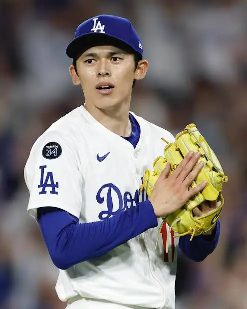 Ramón Vázquez, the current assistant coach of the Red Sox, just made an UNEXPECTED DECISION: he directly brought a Blockbuster from the Los Angeles Dodgers to Boston’s official roster for the 2026 World Series playoffs, leaving everyone speechless in the face of the talent he selected… -congthang123