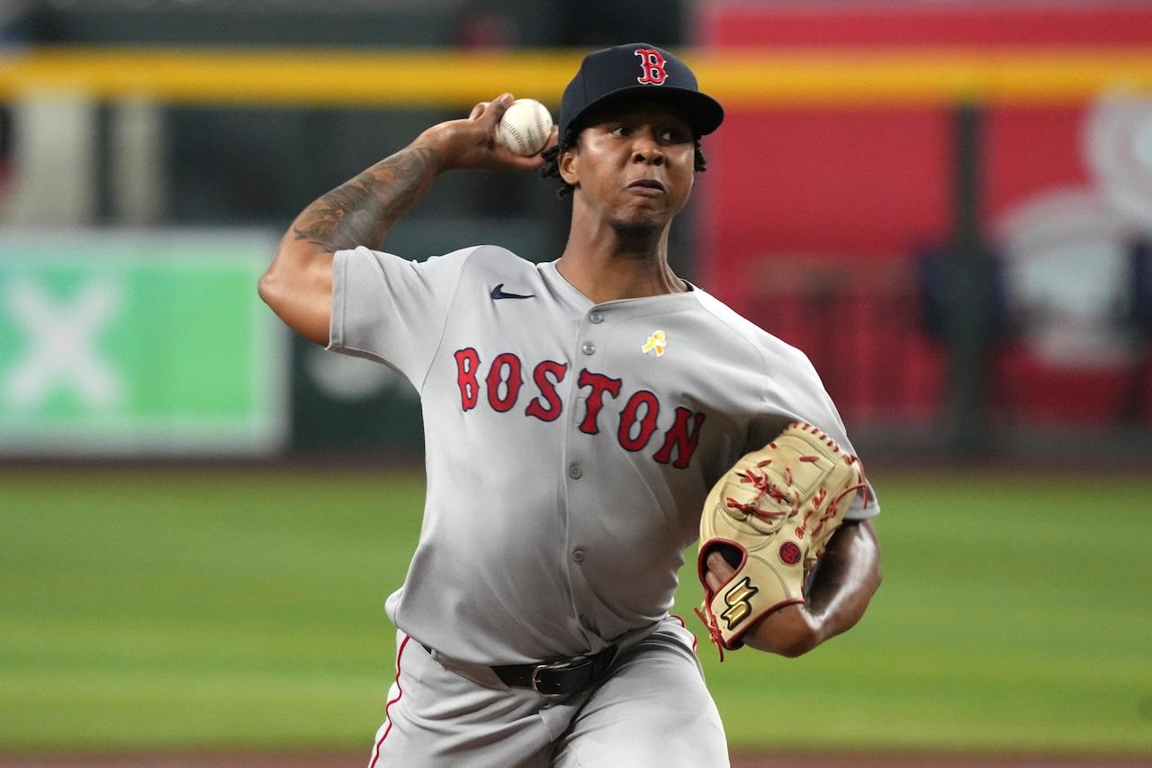 The first thing manager Alex Cora did immediately after the Boston Red Sox's second humiliating loss to the Oakland Athletics by a score of 3–5 was to consider firing two players from the team and say "THEY HAD A VERY BAD PERFORMANCE". - Luxury Blogs