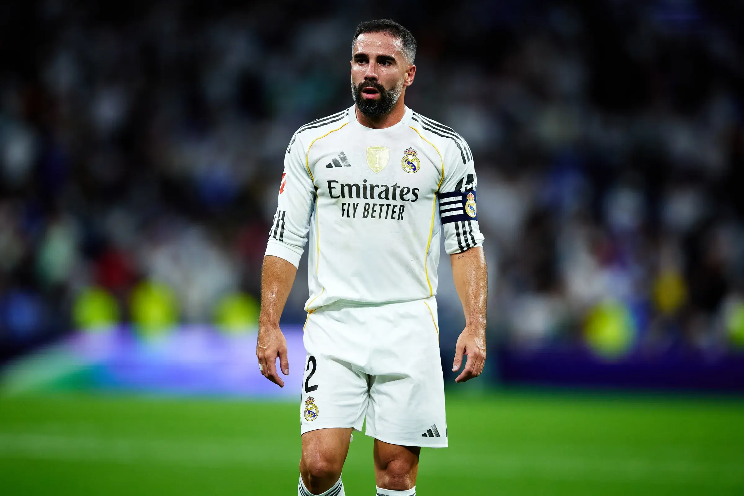 “SHUT UP, BOY!” – Carvajal shocked the Spanish football world by launching a series of authoritative words directly at Barça’s young star, Pedri. Although he attempted to respond, Pedri ultimately bowed his head and remained silent in the face of Carvajal’s 17 razor-sharp remarks that left everyone completely silent.
