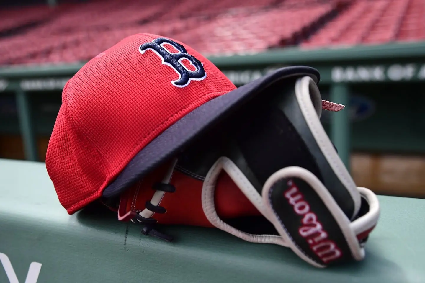 Ramón Vázquez, the current assistant coach of the Red Sox, just made an UNEXPECTED DECISION: he directly brought a Blockbuster from the Los Angeles Dodgers to Boston’s official roster for the 2026 World Series playoffs, leaving everyone speechless in the face of the talent he selected… -congthang123